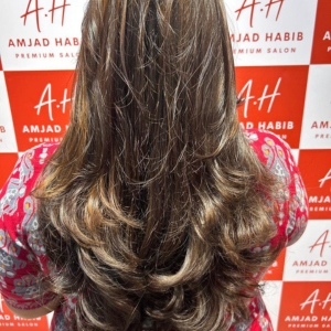 a happy customer at amjad habib salon