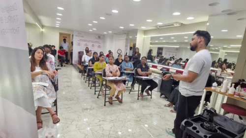 Join Amjad Habib Academy’s beauty course in Hyderabad